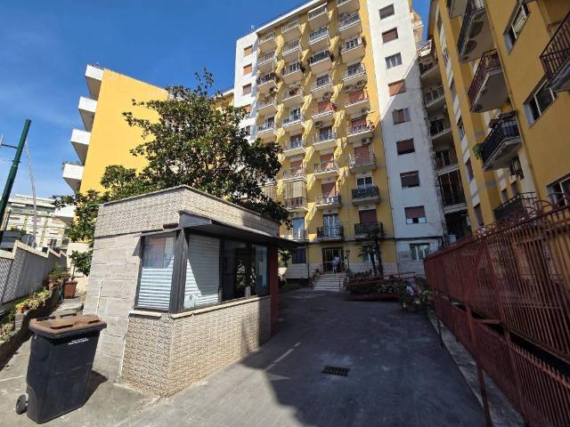 Appartamento in vendita a Portici NA