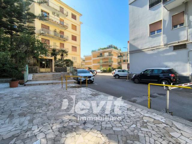 Appartamento in vendita a Portici NA