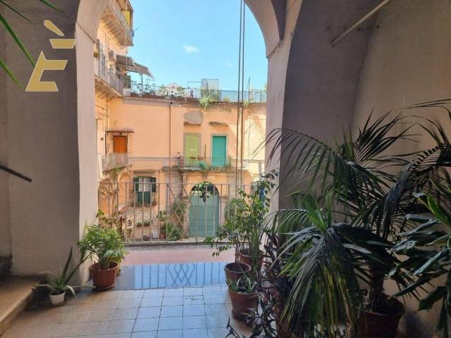 Appartamento in vendita a Portici NA