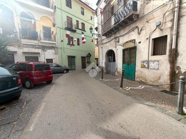 Appartamento in vendita a Portici NA