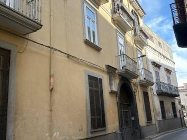 Appartamento in vendita a Portici NA