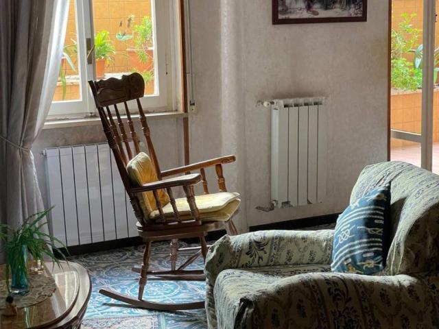 Appartamento in vendita a Portici NA