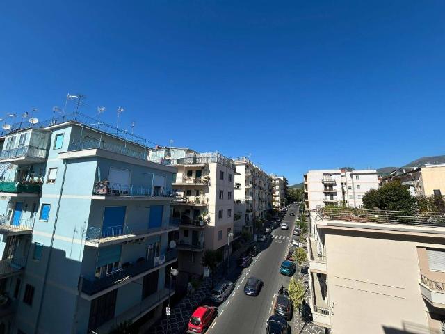 Appartamento in vendita a Portici NA