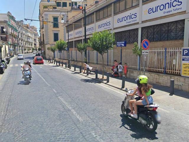 Appartamento in vendita a Portici NA