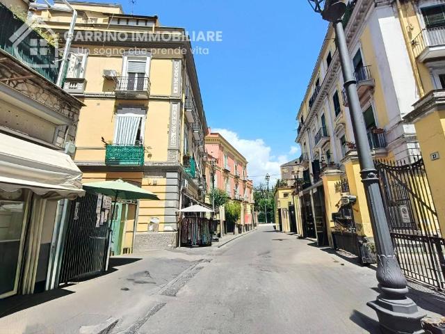Appartamento in vendita a Portici NA