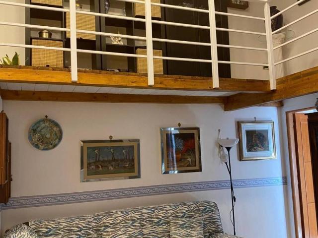 Appartamento in vendita a Portici NA