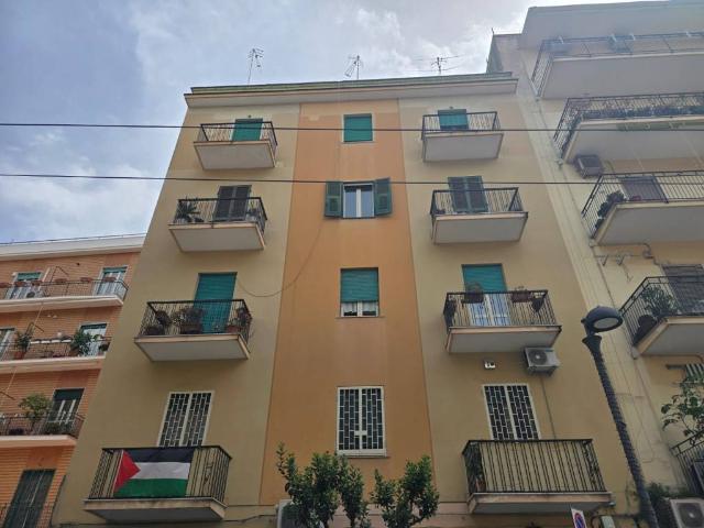 Appartamento in vendita a Portici NA
