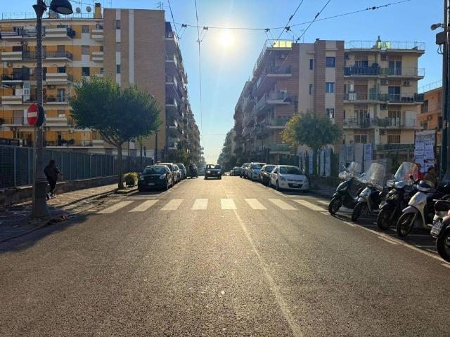 Appartamento in vendita a Portici NA