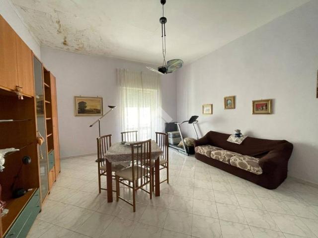 Appartamento in vendita a Portici NA