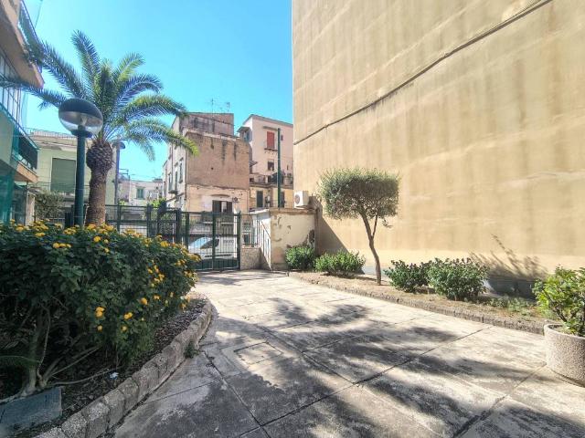 Appartamento in vendita a Portici NA