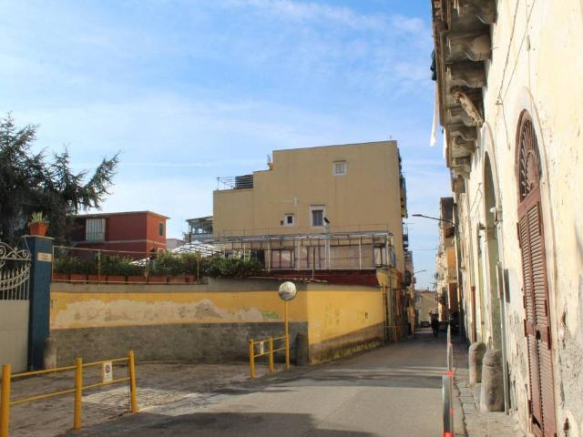 Appartamento in vendita a Portici NA