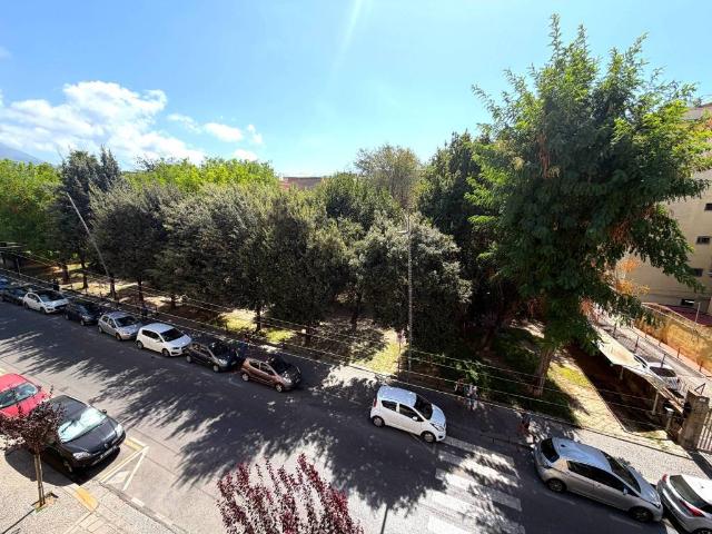 Appartamento in vendita a Portici NA