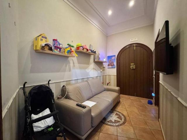 Appartamento in vendita a Portici NA