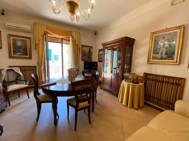 Appartamento in vendita a Portici NA