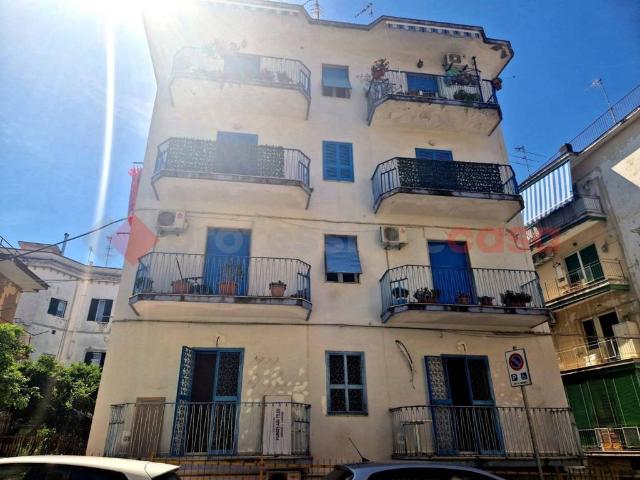 Appartamento in vendita a Portici NA