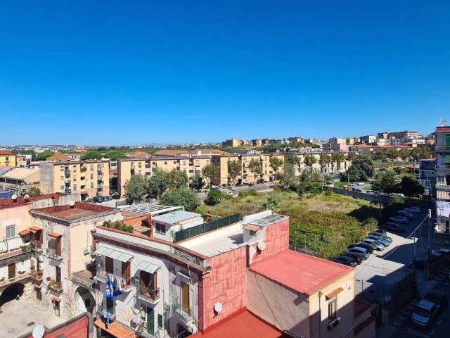 Appartamento in vendita a Portici NA
