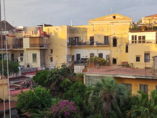 Appartamento in vendita a Portici NA