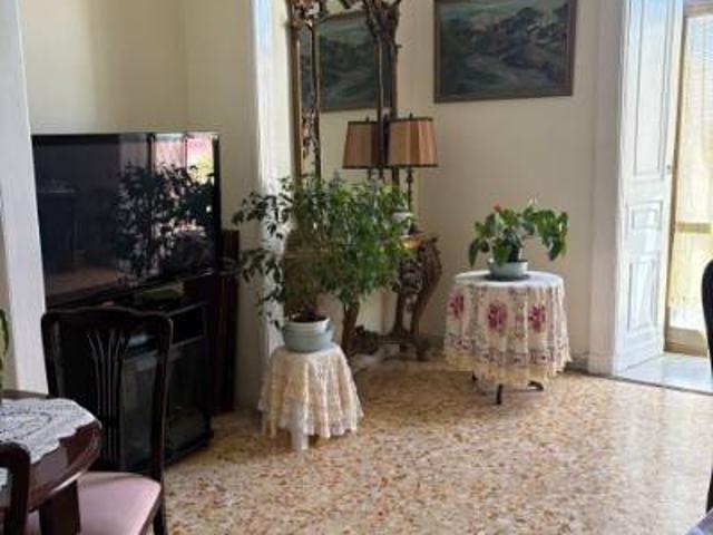 Appartamento in vendita a Portici NA