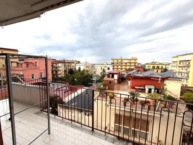 Appartamento in vendita a Portici NA