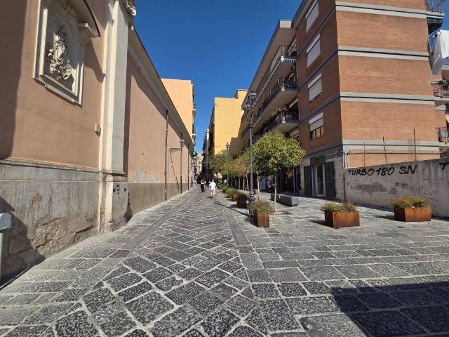 Appartamento in vendita a Portici NA