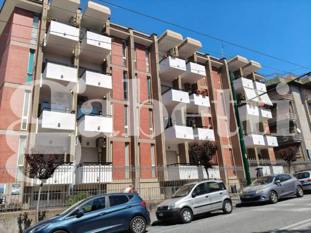 Appartamento in vendita a Portici NA