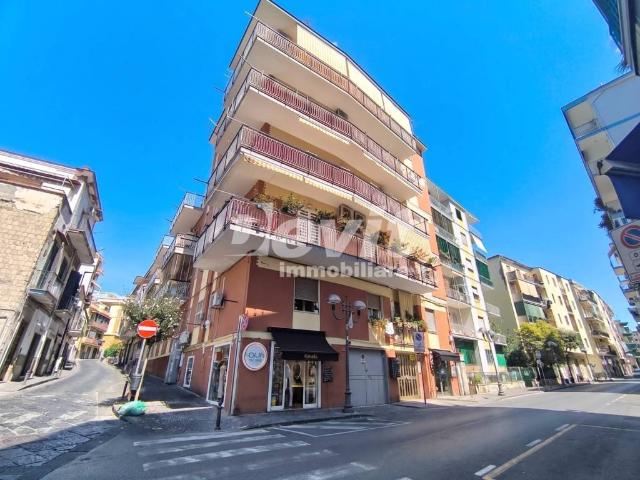 Appartamento in vendita a Portici NA