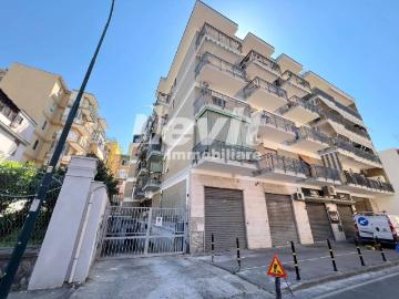 Appartamento in vendita a Portici NA