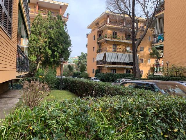 Appartamento in vendita a Portici NA