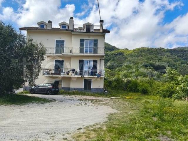 Appartamento in vendita a Portio, Vezzi Portio