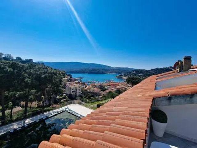 Appartamento in vendita a Porto Azzurro LI