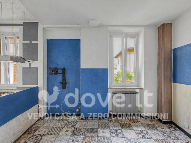 Appartamento in vendita a Porto Ceresio VA
