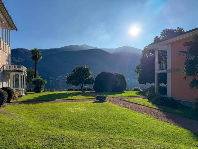 Appartamento in vendita a Porto Ceresio VA