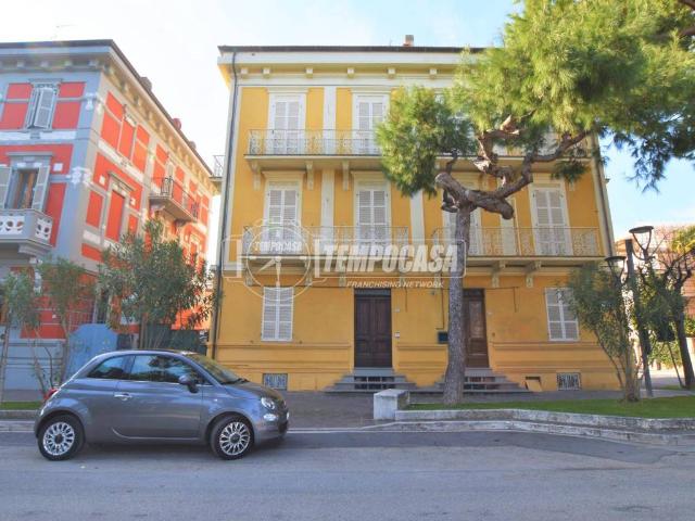 Appartamento in vendita a Porto San Giorgio FM