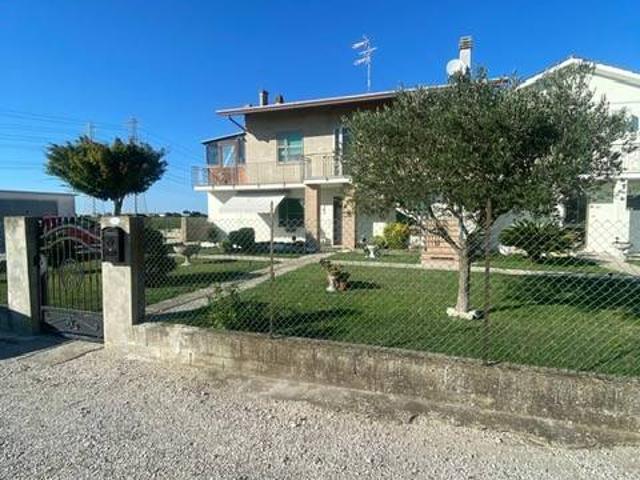 Appartamento in vendita a Porto Tolle RO