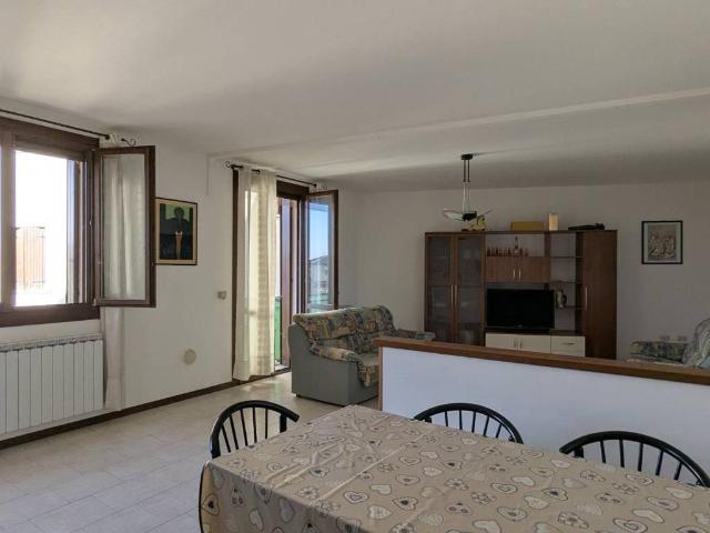Appartamento in vendita a Porto Viro RO