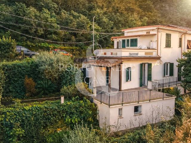 Appartamento in vendita a Portovenere SP