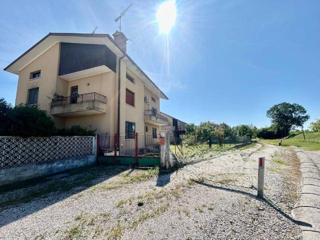 Appartamento in vendita a Povoletto UD