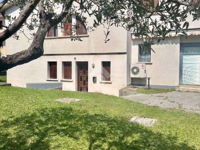Appartamento in vendita a Pove del Grappa VI