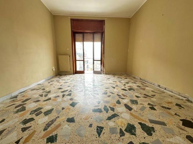 Appartamento in vendita a Pozzuoli NA