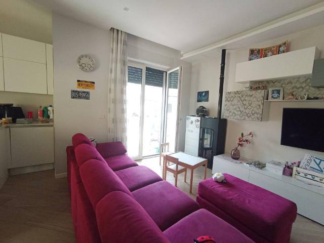 Appartamento in vendita a Pozzuoli NA