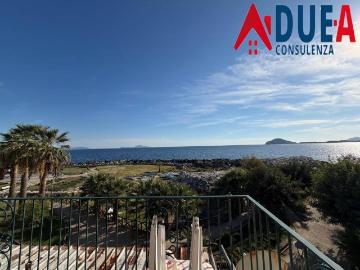 Appartamento in vendita a Pozzuoli NA