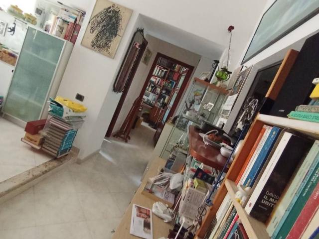 Appartamento in vendita a Pozzuoli NA