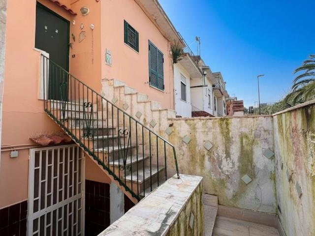 Appartamento in vendita a Pozzuoli NA