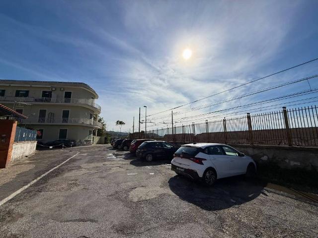 Appartamento in vendita a Pozzuoli NA