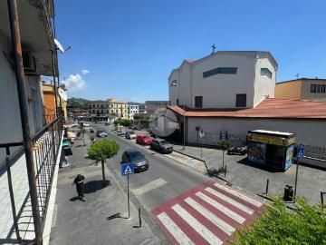 Appartamento in vendita a Pozzuoli NA