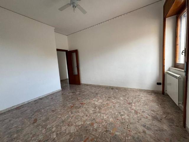 Appartamento in vendita a Pozzuoli NA
