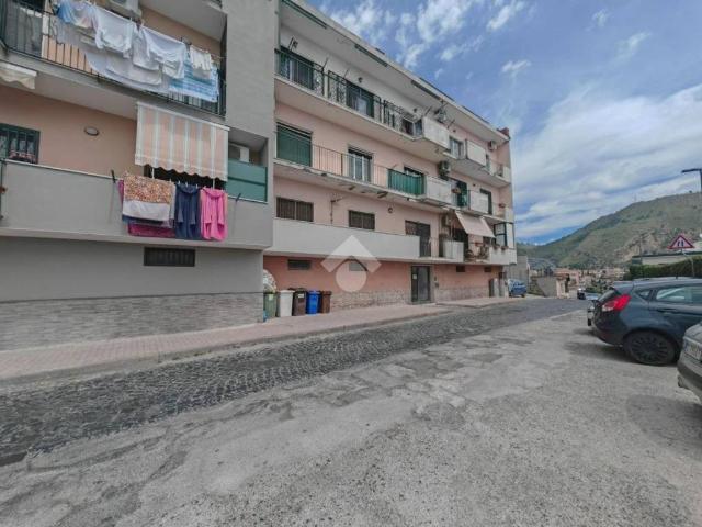 Appartamento in vendita a Pozzuoli NA