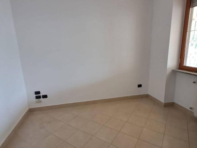 Appartamento in vendita a Pozzuoli NA