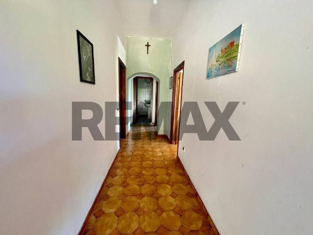 Appartamento in vendita a Pozzuoli NA