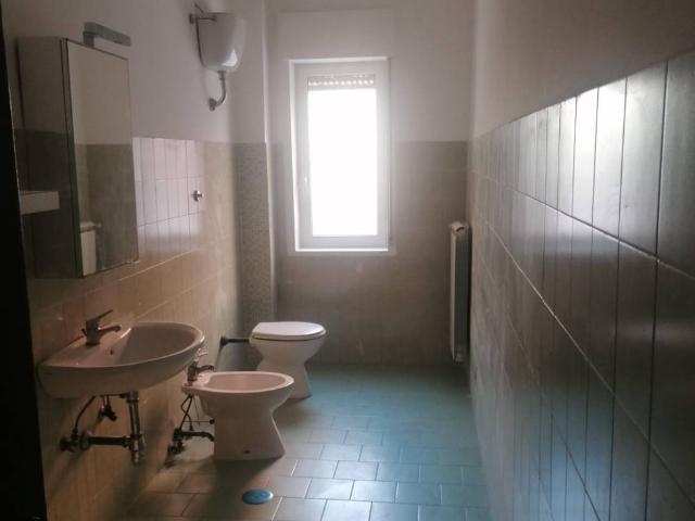 Appartamento in vendita a Pozzuoli NA